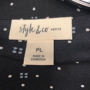 Style & Co Tops - NWT Style & Co Petite Black Patterned Tunic Style & Co Tops - NWT Style & Co Petite Black Patterned Tunic